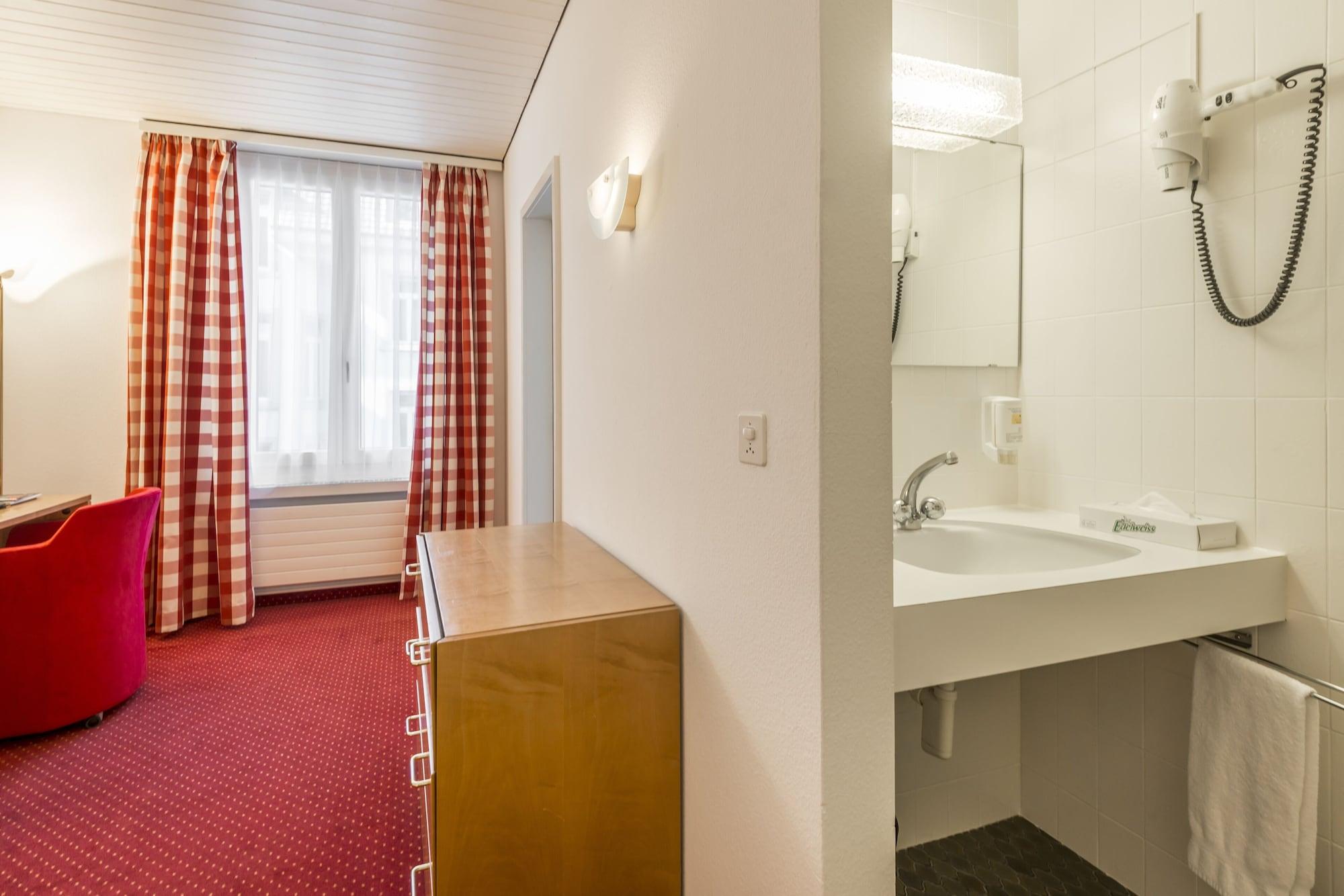 Alpina Hotel Luzern